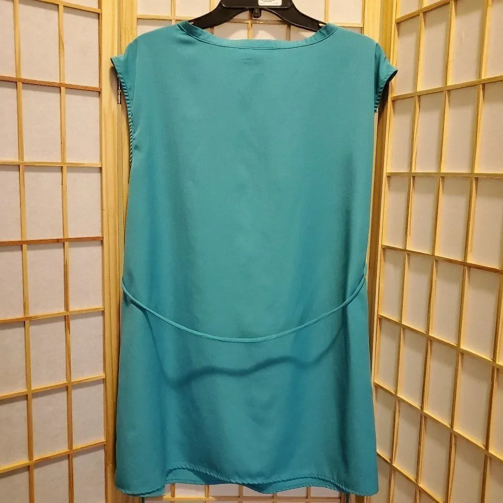 Liz Lange Maternity Green Waist Tie Blouse Sz XXL - Picture 4 of 6